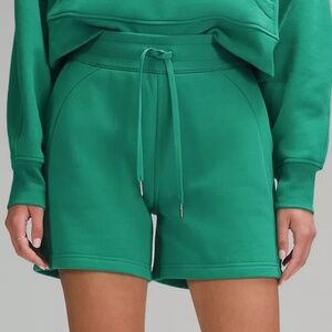Lululemon Scuba High-Rise Short 5" Cascadia Green Size 18